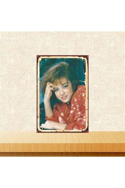 TAKIFİX Ebru Gündeş Retro Ahşap Poster Tkfx3872 20x30 Cm