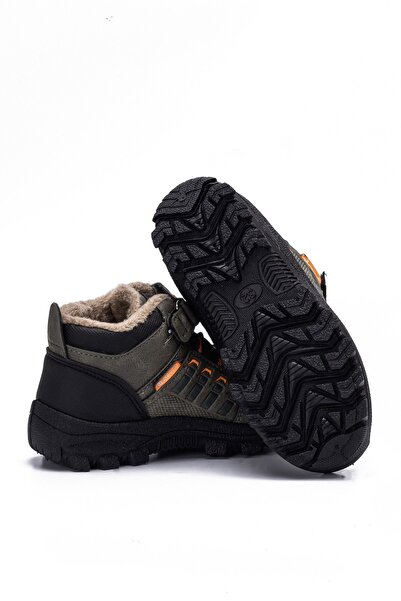 en7 Haki Çocuk Bot L04