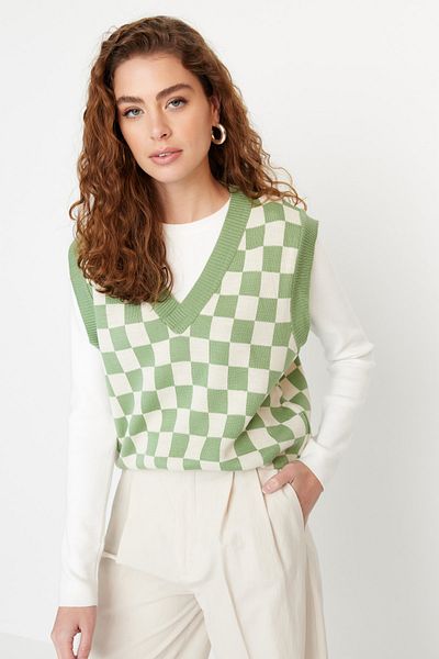 Trendyol Collection Strickweste - Grün - Regular Fit