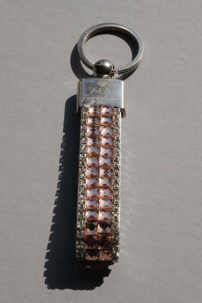 TASARIM ARABAM ATİKE ELİF AKIN Rose Gold Baguette Stone Keychain