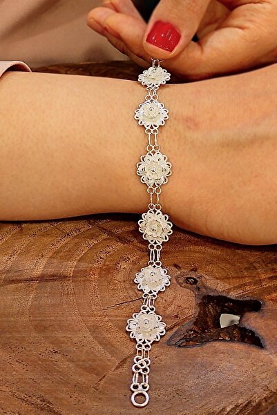 Aykat El Yapımı Lotus Çiçeği Telkari Kadın Gümüş Bileklik 925 Ayar Blk-210