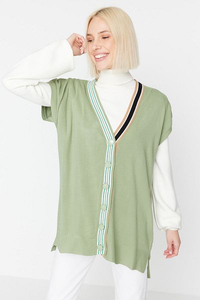 Trendyol Modest Mintfarbener Strickpullover mit Kragen und Streifen und detailliertem Ausschnitt TCTAW22UV0002