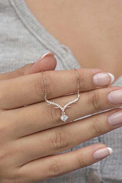 Nereze 925 Ayar Gümüş Kanatlı Tektaş Tasarımı Kolye