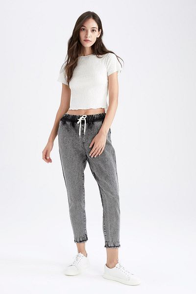 DeFacto Pants