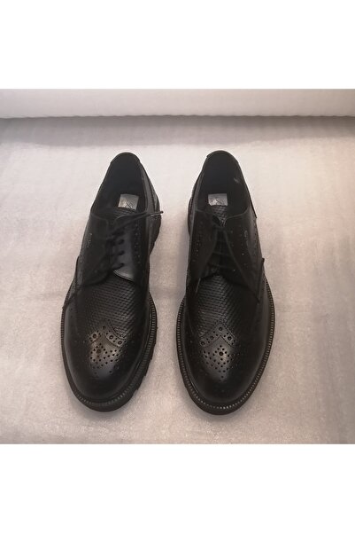 Butik Tülin Uniseks Hakiki Deri Siyah Baskılı Zımba Delik Çift Yüz Hafif Eva ...