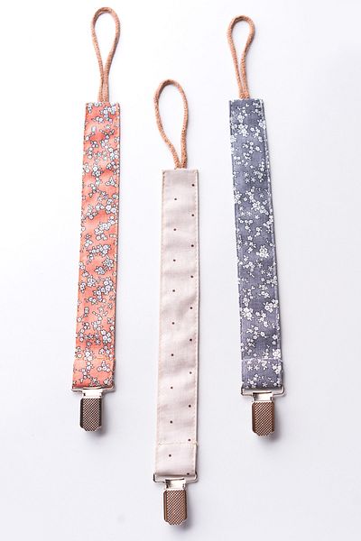 MyVera Yavruağzı Mink Polka Dot Gray Flower Pacifier Strap Set - 3-Piece Pacifier Chain Set - 100% Cotton Fabric