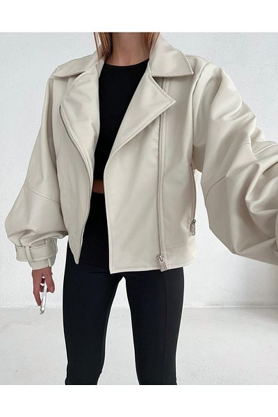 munora butik Cremefarbene Bomberjacke aus Kunstleder mit weiten Ärmeln