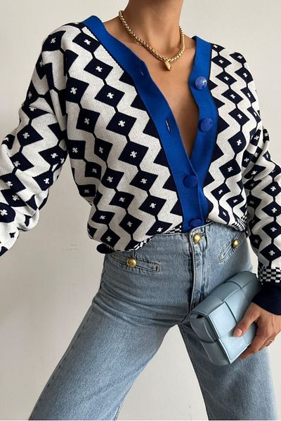 lovebox Women's Patterned Button Detailed Blue Striped V-Neck Knitwear Cardigan 0179