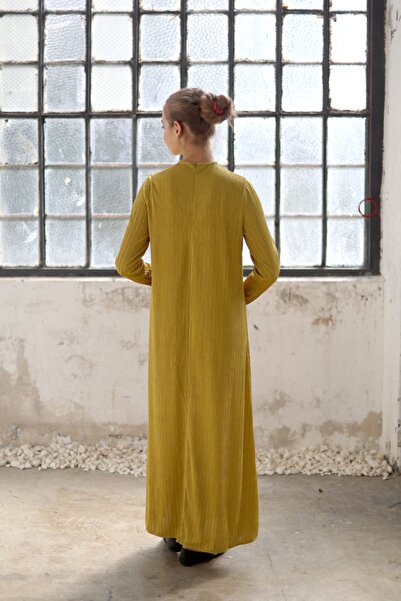 She Sea Hardal Rengi Pliseli Uzun Tesettür Elbise