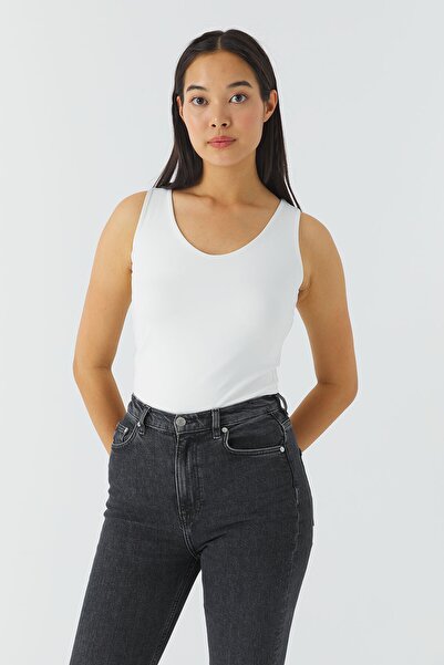 urban focus V-Neck Crop Tank Top