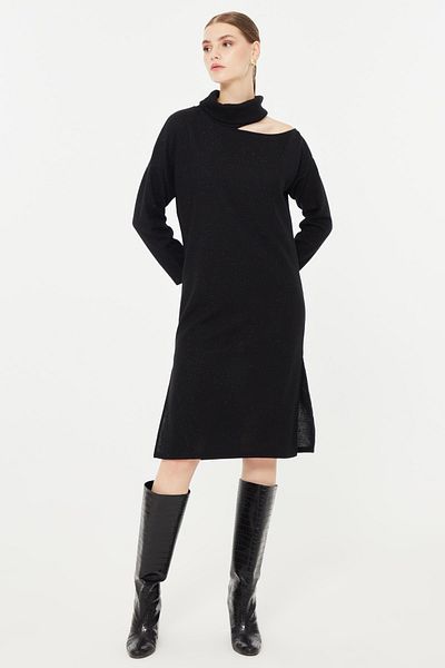 Love My Body Glitzerndes Strickkleid – Schulterdetail