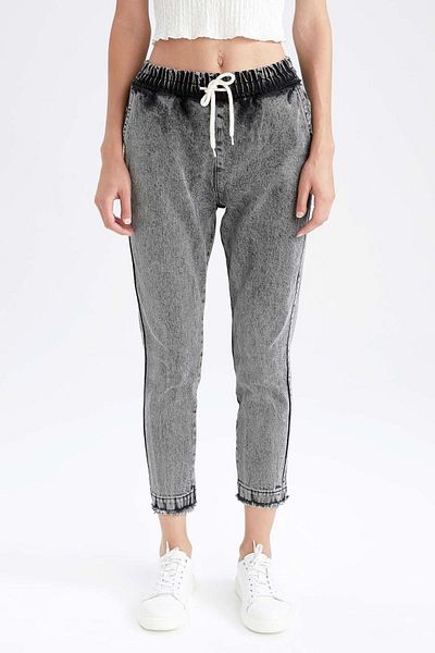 DeFacto Pants