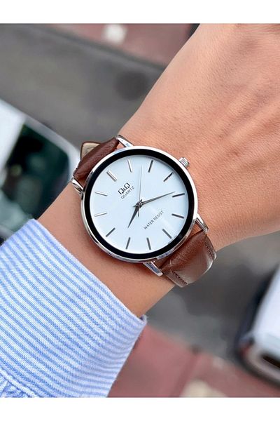 Q&Q Women's Wristwatch Leather Cord Waterproof