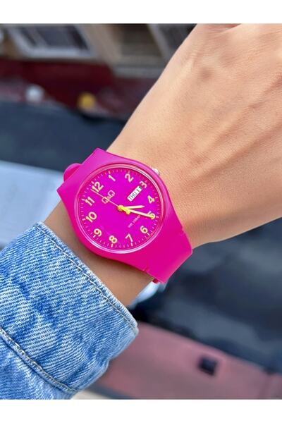 Q&Q Unisex Kol Saati Silikon Kordon Spor Model Su Geçirmez Takvimli 2 Yıl Gar...