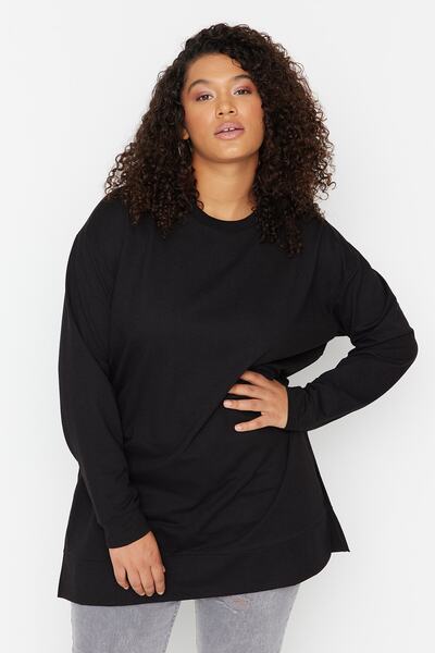 Trendyol Curve Detailně propracovaná černá mikina s tenkým rozparkem TBBSS22SW0173