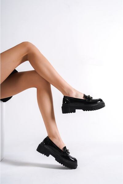 Artgoo Дамски обувки с дебела подметка от черна лачена кожа