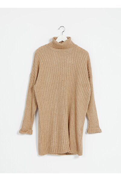 People By Fabrika Rundhalsausschnitt, gerades, kurzes Kamelfederkleid für Dam...