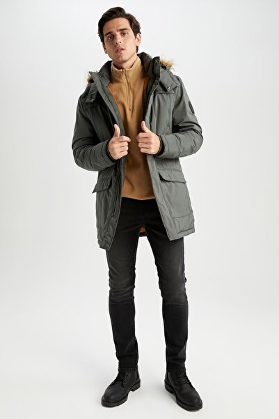 DeFacto Windproof Waterproof Hooded Faux Fur Coat