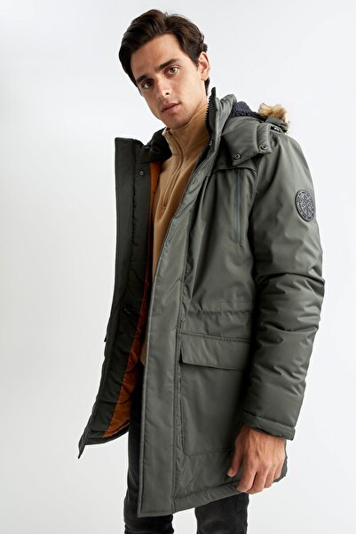 DeFacto Windproof Waterproof Hooded Faux Fur Coat