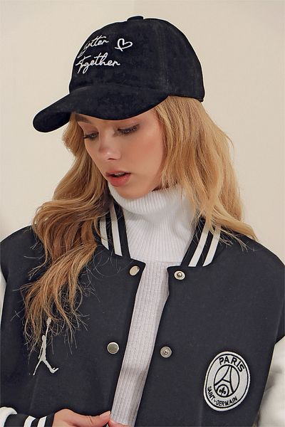 Trend Alaçatı Stili Woman's Black Text Embroidered Suede Hat ALC-A2660