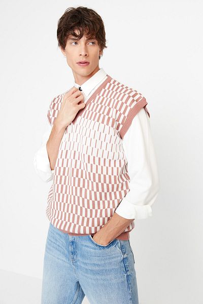 Trendyol Collection Sweater Vest - Pink - Regular fit