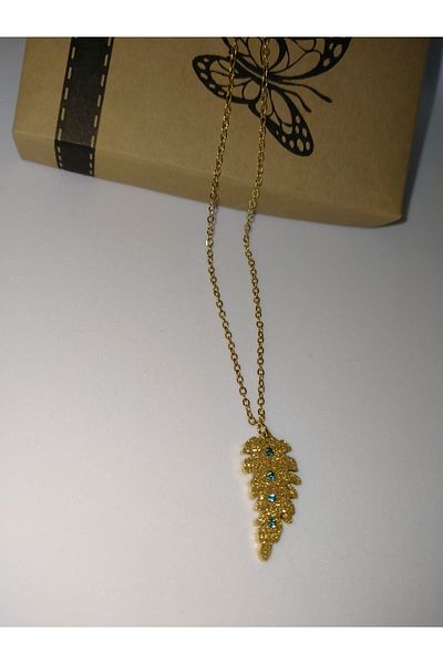 MİRAKSESUAR Sandy Leaf Steel Necklace with Green Stone Detail