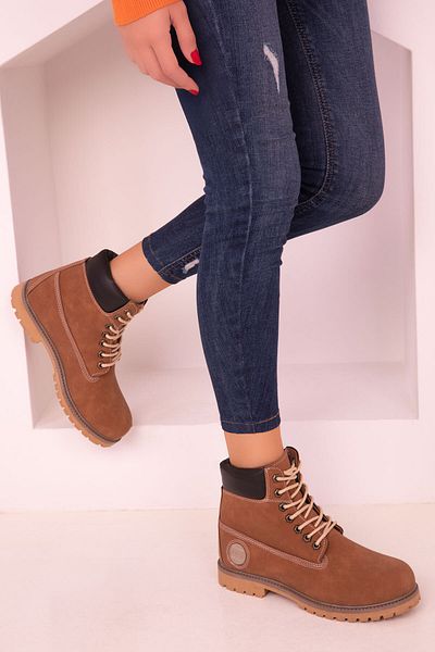 SOHO Cinnamon Women's Boots & Booties 17614