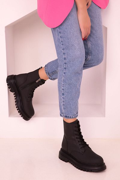 SOHO Black Matte Women's Boots & Booties 17440