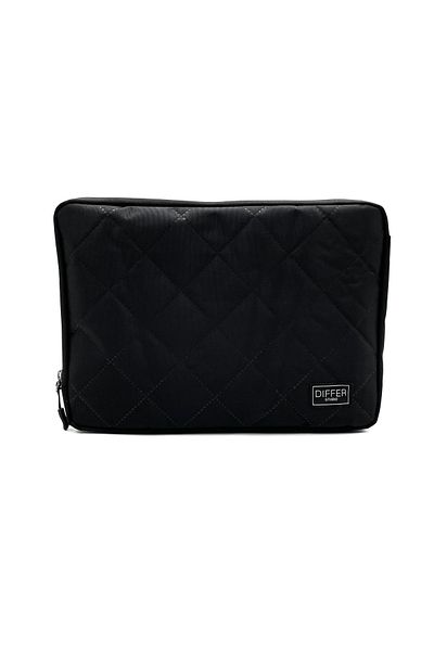 Differ Studio 15-15.6'' Inch Black Quilted Waterproof Laptop/Macbook/notebook Case/bag