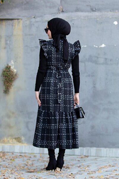 Nuna Tweed Ruffle Gilet