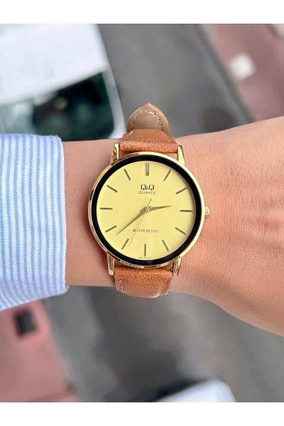 Q&Q Women's Wristwatch Leather Cord Waterproof