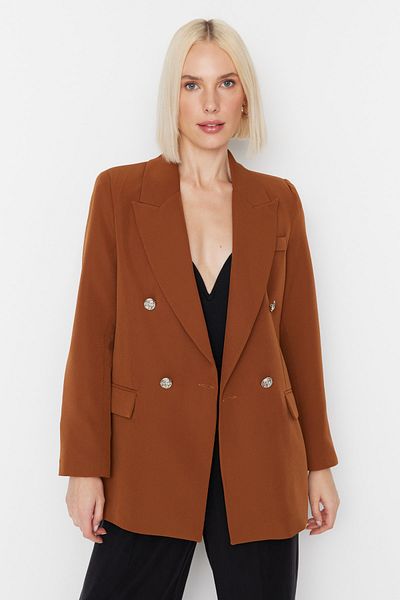 Trendyol Collection Кафяво сако с двуредно закопчаване и тъкана подплата TWOAW23BC00020