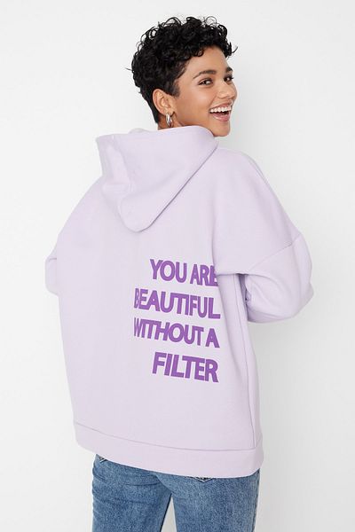 Trendyol Collection Lila, dicker Fleece-Rücken mit Aufdruck, Oversize/weite Passform, Strick-Sweatshirt TWOAW23SW00904
