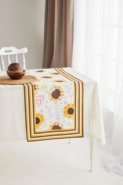 AYSHOME Жълт бегач с шарка на слънчогледи Ays Home