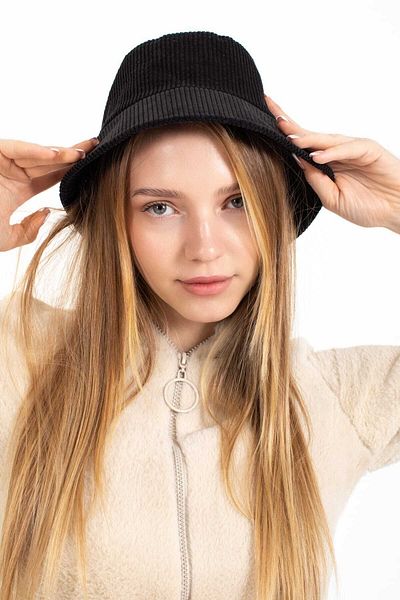 LadyColor Velvet Hat - Bucket Model