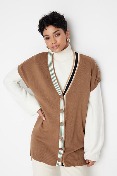Trendyol Modest Λεπτομερές πλεκτό πουλόβερ καφέ γιακά ρίγες TCTAW22UV0002