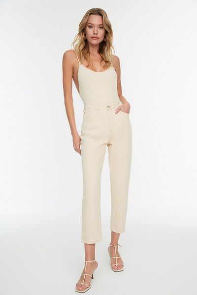 Trendyol Collection Blugi mom 100% bumbac organic cu talie înaltă ecru TWOSS21JE0302