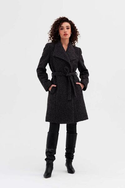 Genel Markalar Kadın Oversize Bol Kesim Şal Yaka Cepli Astarlı Kaban