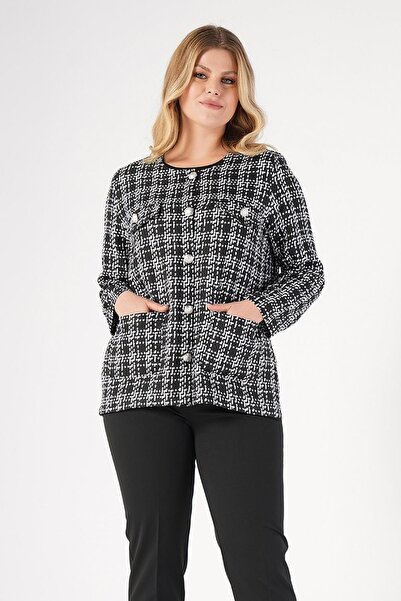 Nelly Büyük Beden Cepli Kısa Siyah Ekoseli Ceket