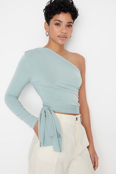 Trendyol Collection Bluse - Grün - Slim Fit