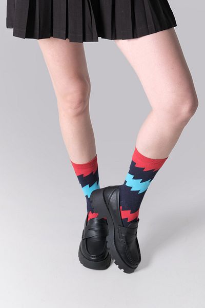 The Socks Company Дамски чорапи с зигзагообразен шарен мотив