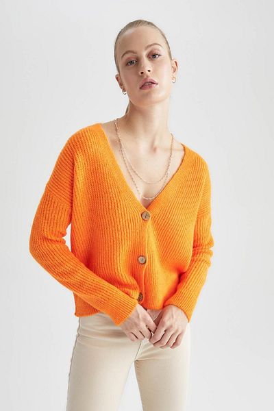 DeFacto Regular Fit V-Neck Selanik Fabric Cardigan