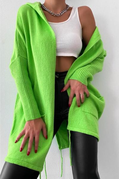 FEMELLE Női világoszöld denevérujjú, dupla zsebes bő, bő túlméretes standard méretű kapucnis kötöttáru kardigán