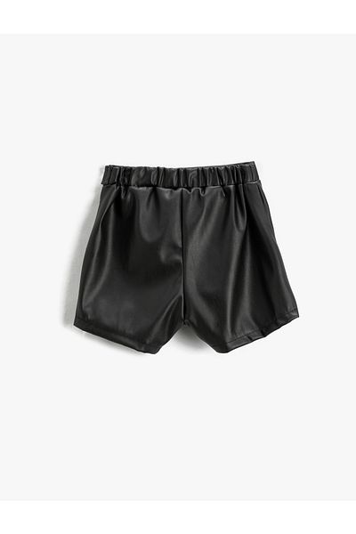 Koton Pantaloni scurți cu aspect piele cu fustă și detaliu curea