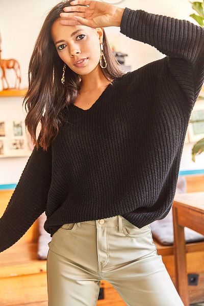 Olalook Thessaloniki Strickpullover in Übergröße mit V-Ausschnitt