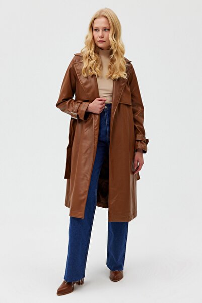 Açelya Okcu Oversize Su Geçirmez Suni Deri Vintage Trençkot