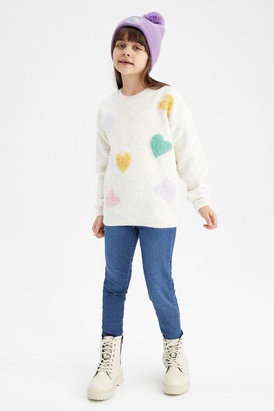 DeFacto Girl's Standard Fit Crew Neck Sweater
