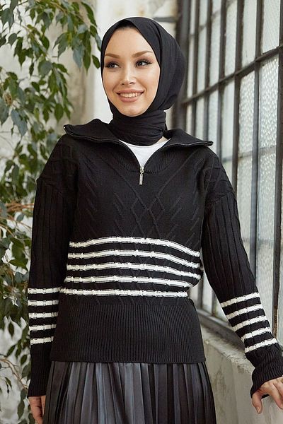 InStyle Πλεκτό πουλόβερ με φερμουάρ Sova Neck ριγέ - Μαύρο