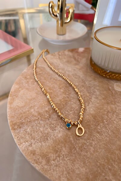 Trendy Butik Ö Harfli Ve Nazar Detaylı Dorika Kolye