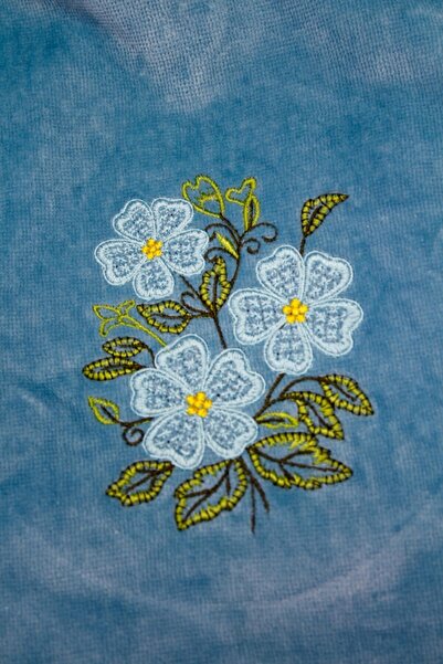 Çeştepe Nominee 100% Cotton Embroidered Velvet Bathrobe